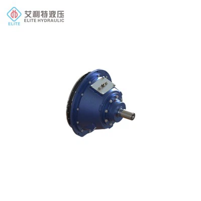 PTO piedziņas vārpstas un sajūgi